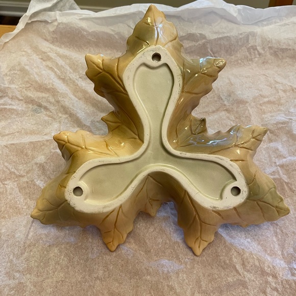 Three Leaf Decorative Bowl - Picture 4 of 4